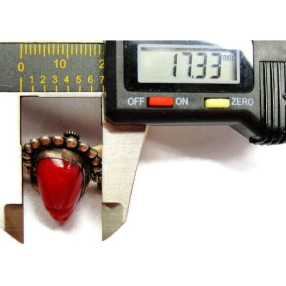 Red Carved Tribal Aztec Face Vintage Sterling Silver Screw Back Earrings Patina - Picture 6 of 9